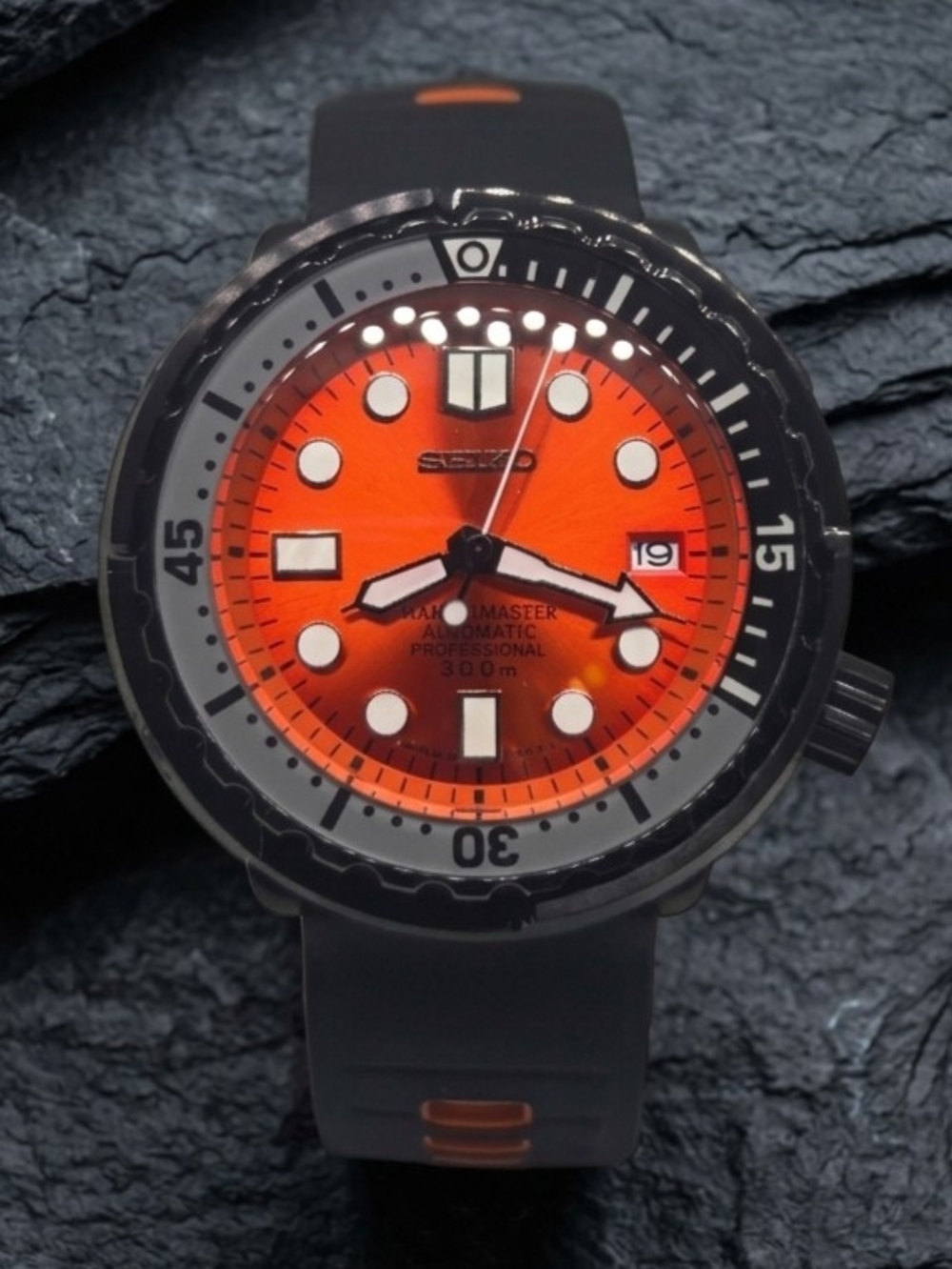 Custom 47mm Automatic Seiko Mod Watch NH35 Black and Orange Tuna Canned Diver